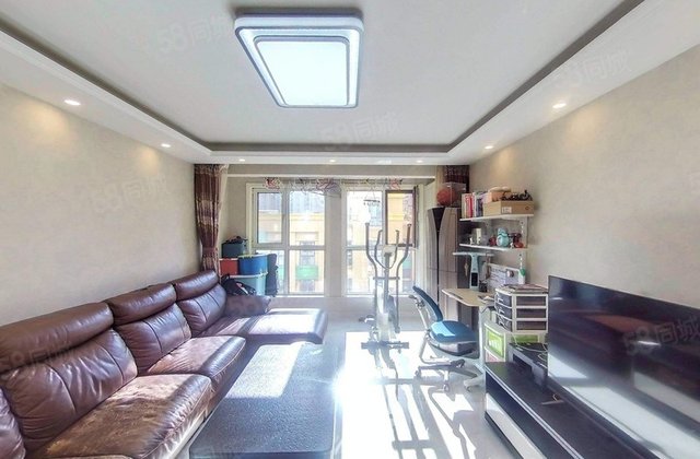 金泰丽湾悦栖山3室1厅121.14㎡388万二手房图片