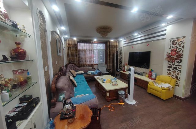 东昌府区，翠堤湾，  楼层，豪华装修，带车位，送全部家具家电