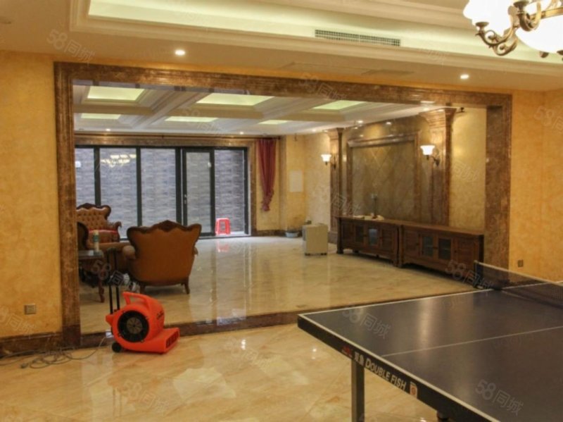 天涛园(别墅)4室3厅5卫398㎡南北2700万