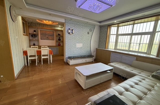 中层精装三室！性价比高仅一套！金城湖北金柱绿城鸿顺三里铺！