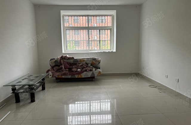 业主急售 水岸新城 5期2楼 带地上车库  捡 漏房