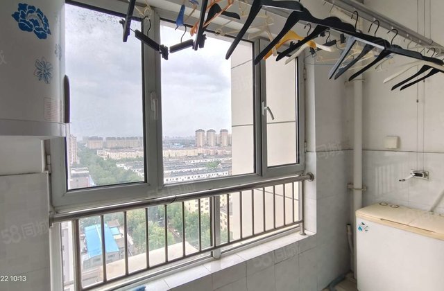 市科技局家属院开发区黄山一品对面颐中文苑边户90万免大税