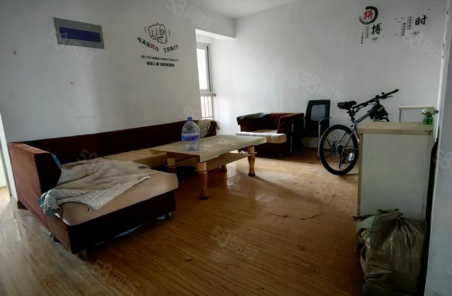 天汇香江明珠 小区新 商品住宅 小三房 南北通透