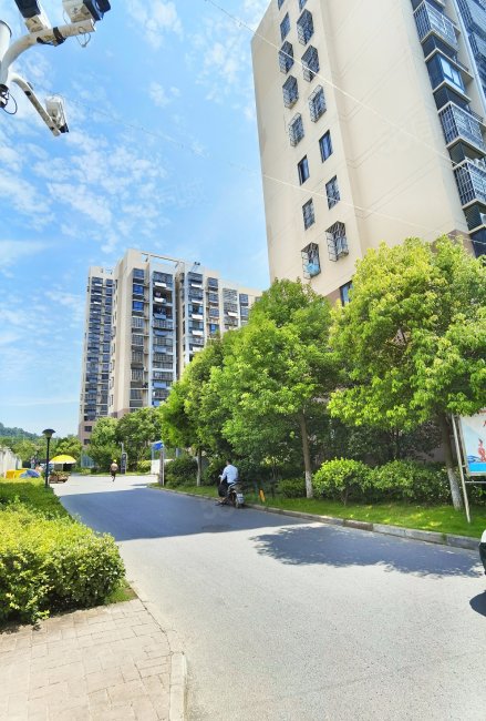 【10图】西城西苑 电梯房 109平 房东急置换 诚意买房,西城西苑-合肥