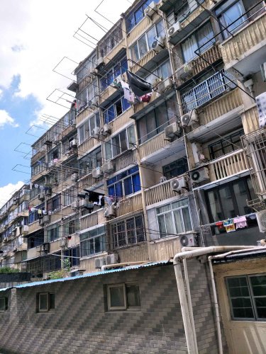 【17图】沿浦东大道排 双南两房中层 迁几率大,浦东大道501弄9-15号