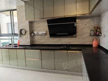 国际绿松石城2室2厅1卫95.21㎡南34.56万