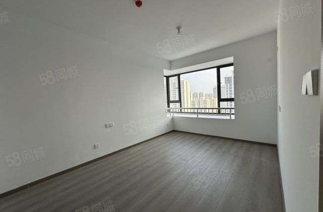 急售 城市芳华一期 东边户 带车位和储 首付20多万