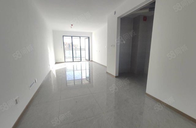 急售！新房未住！3室！双卫！送车位！送储！随时看房！