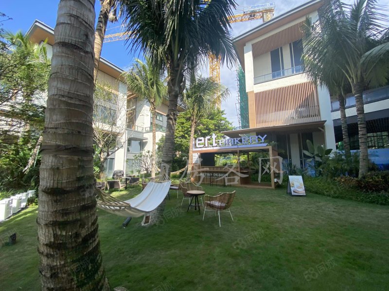 可贷款可做商铺海棠湾稀有叠墅高校旁保利c现房