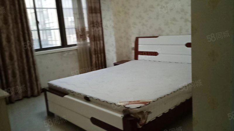 利达盛世豪庭(利辛)3室2厅2卫139㎡南63万