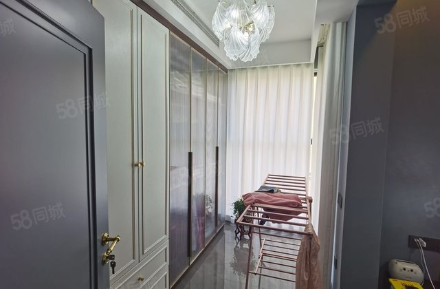 华强城薇斯卡(七期)3室2厅97㎡80万二手房图片