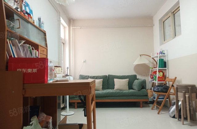 文轩 聊大 一楼带院 73万独门独院 配房三间