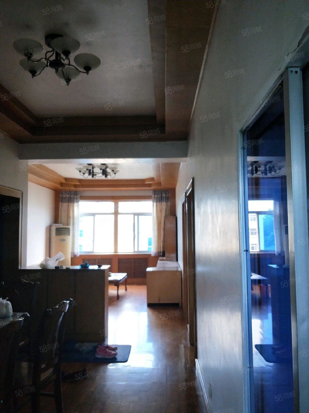 岩岭新村2室2厅2卫75㎡南北15万