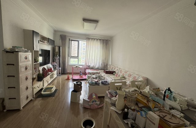 昌润连城3室2卫带车位储 精装 东苑没大税