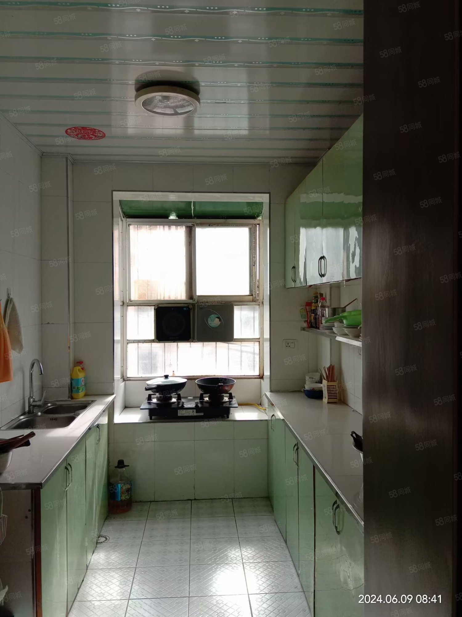 郧阳花园3室2厅1卫123.84㎡南北38万