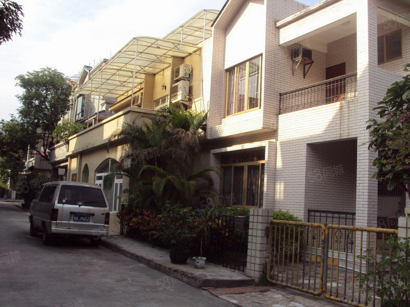 裕景花园广州环城高速以外