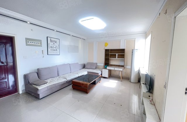 笋盘 精装两居 靠振兴路  一钟 挨阿尔卡迪亚 水岸花语送储