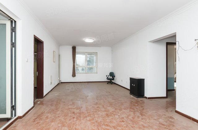 金地仰山(西区)4室2厅125.98㎡449万二手房图片