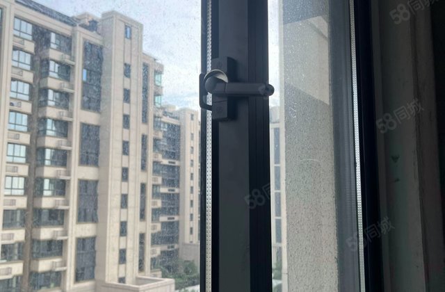 华地学府公园3室2厅85.64㎡68.9万二手房图片