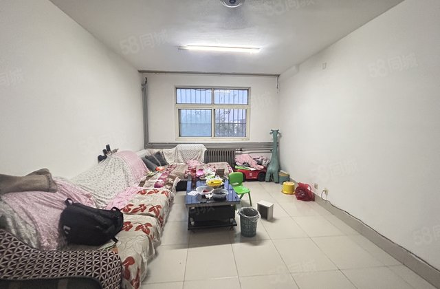 房源 划阳光 三里铺小区 三楼 东边户 三室两厅