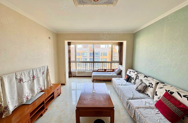 银滩花园(B区)2室2厅91.32㎡76万二手房图片