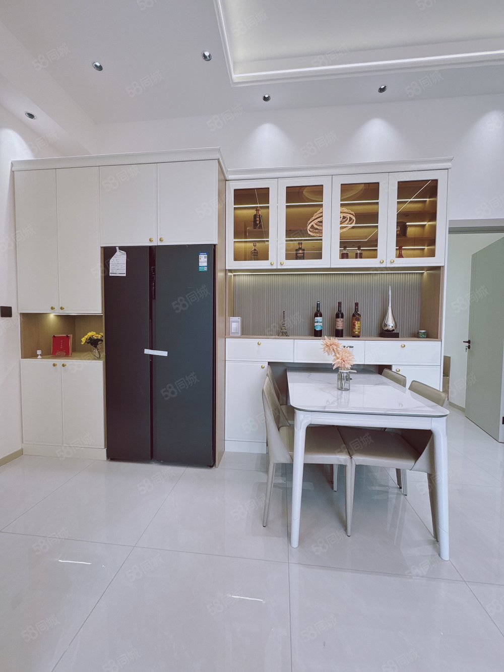 恒大绿洲3室1厅1卫95㎡南北45万