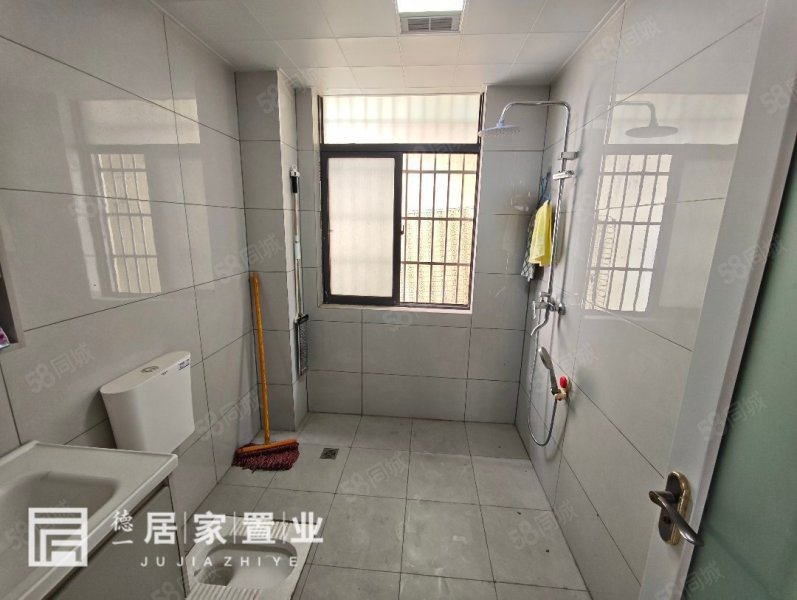 潜江市齿轮厂小区3室2厅1卫82.59㎡南北22.9万
