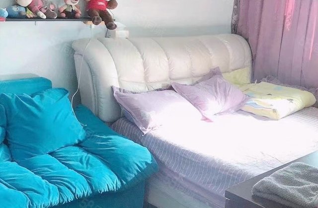 万龙花园3室1厅80.47㎡50万二手房图片