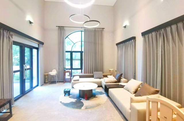 中信山语湖(别墅)5室2厅562.9㎡1450万二手房图片