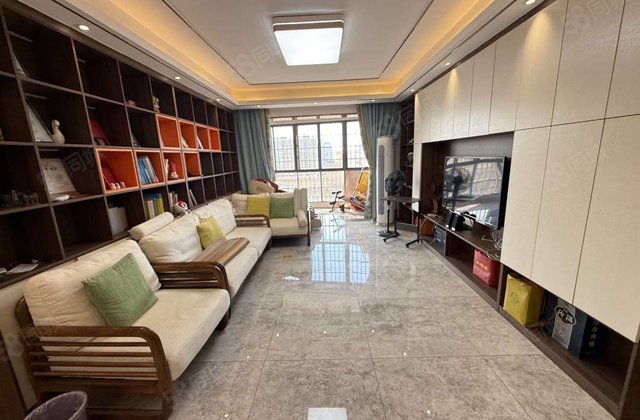 富城国际B区3室2厅134㎡69.8万二手房图片