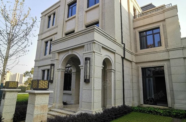 0㎡南北共3层 保利麓谷林语(别墅)       