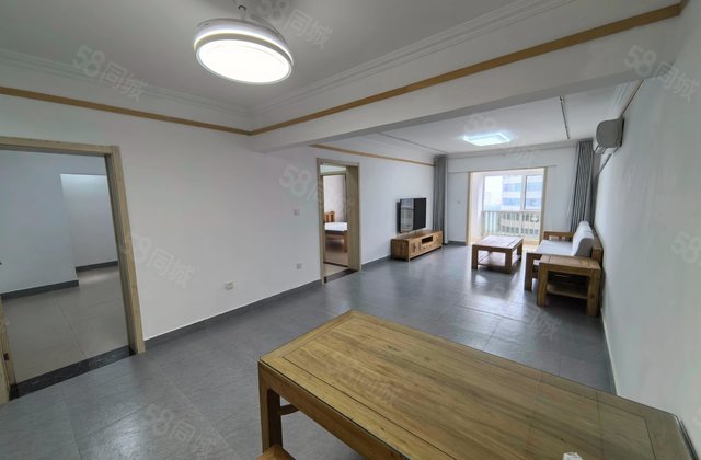 金源大厦(青年路)3室2厅120.76㎡44.9万二手房图片