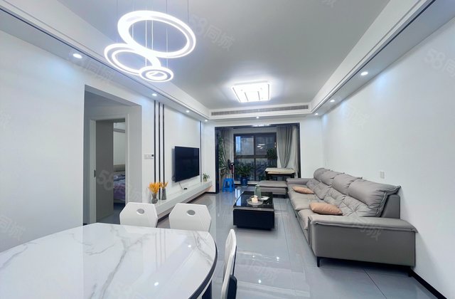 金茂悦龙山3室2厅96.24㎡132.3万二手房图片