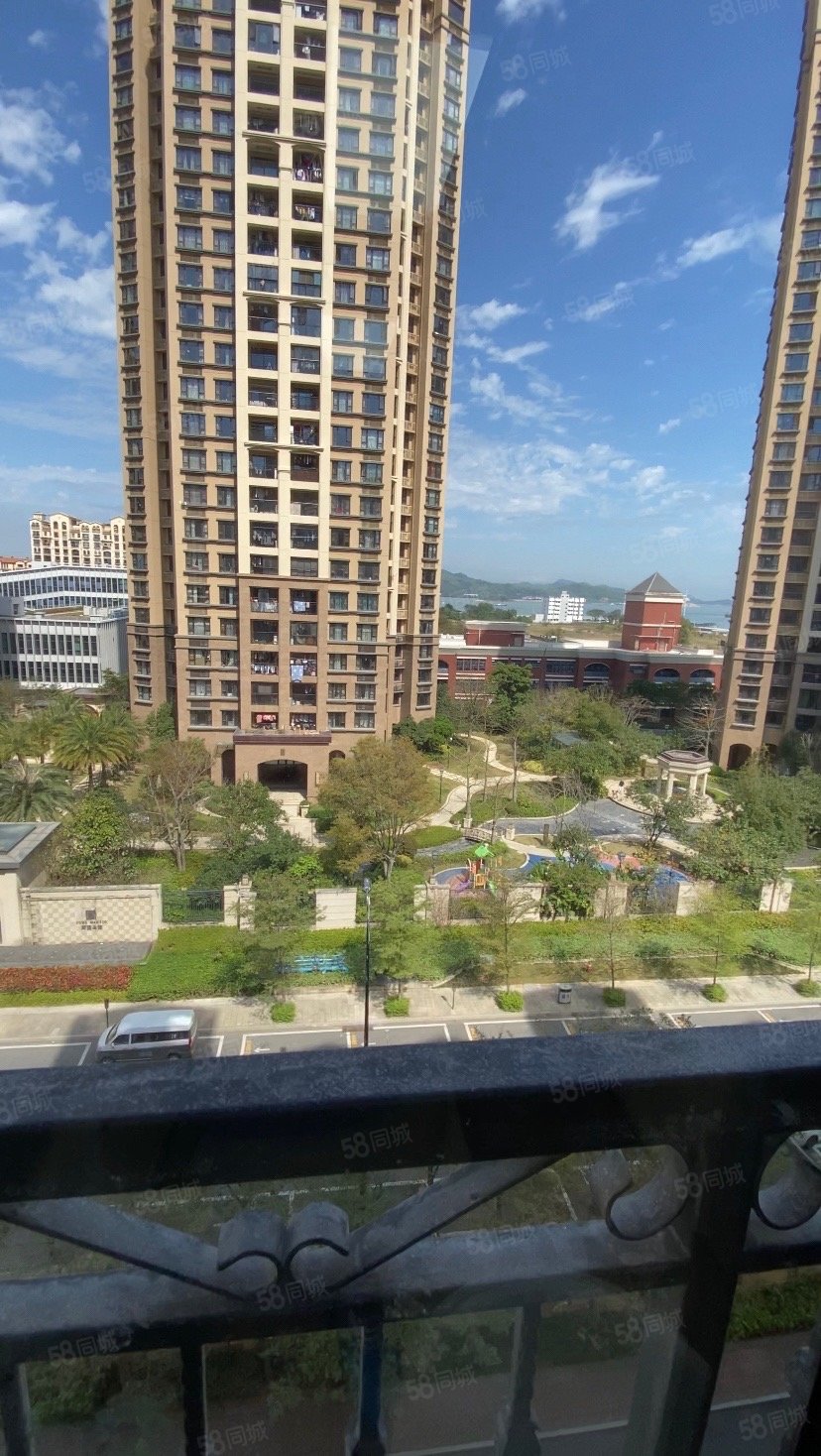 华发蔚蓝堡三期南北通小洋房带家私各付各税中大