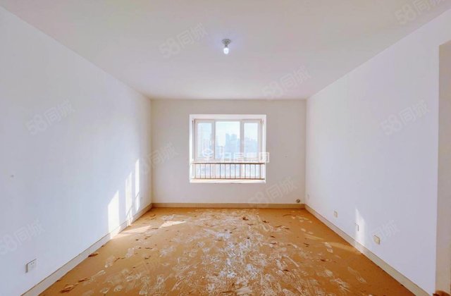 万达附近新房未住电梯，双卫，明星兰庭，现代陇园，信合花苑，