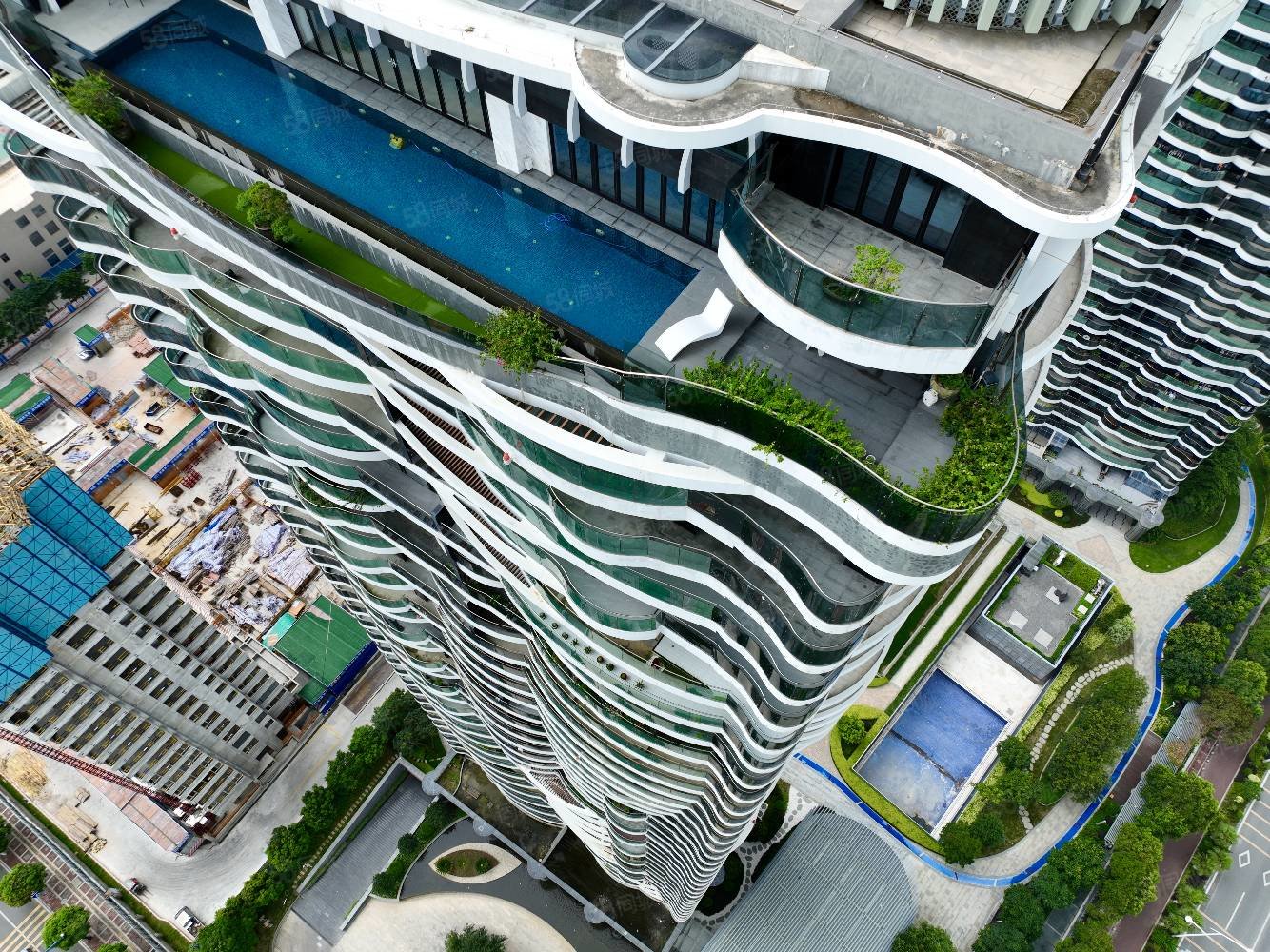 毛坯大四房 高层视野采光非常好 证满税优,卡飒明筑-石狮58同城