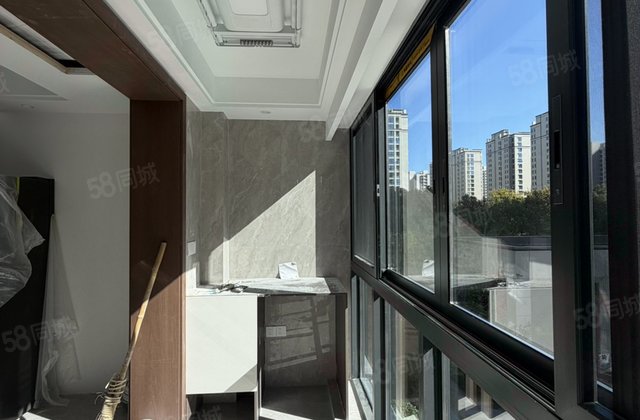 保利翡翠城市和光城樾3室2厅85㎡82万二手房图片