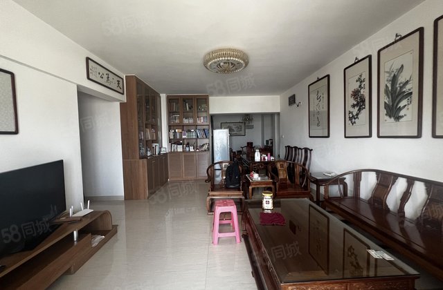 德信大厦3室2厅147.83㎡145万二手房图片