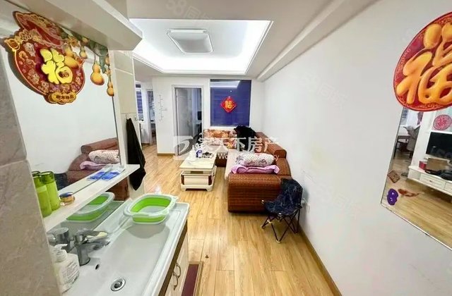 横巷新村3室1厅80.84㎡99万二手房图片