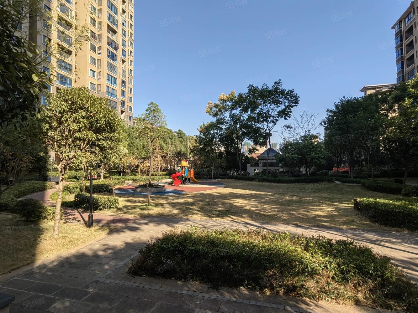 【10图】5字头买华新商圈 长湖峰境现房 三室两厅两卫,长湖峰境-衡阳