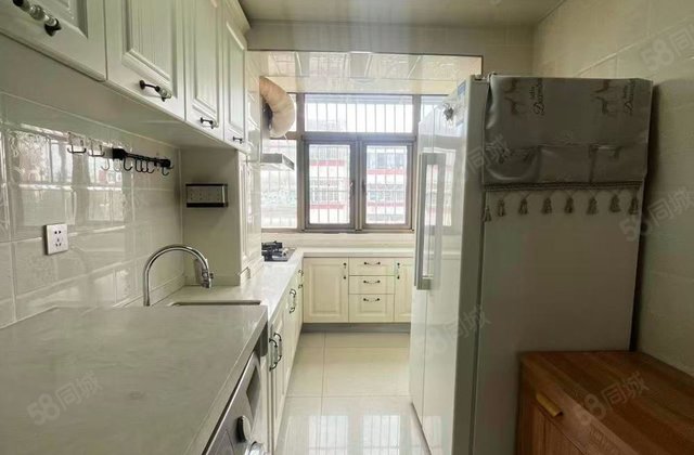 东外小区3室1厅96.5㎡140万二手房图片