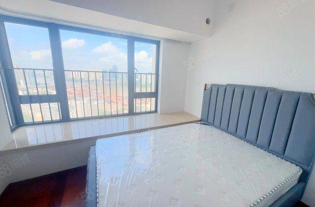 云著名苑4室2厅103.6㎡90万二手房图片