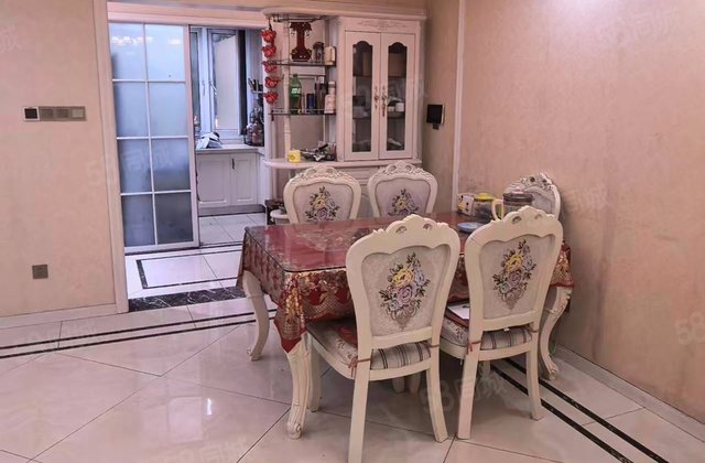 龙湖名景台4室2厅129㎡208万二手房图片