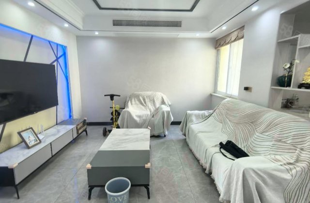 金域澜湾3室2厅104㎡56.8万二手房图片
