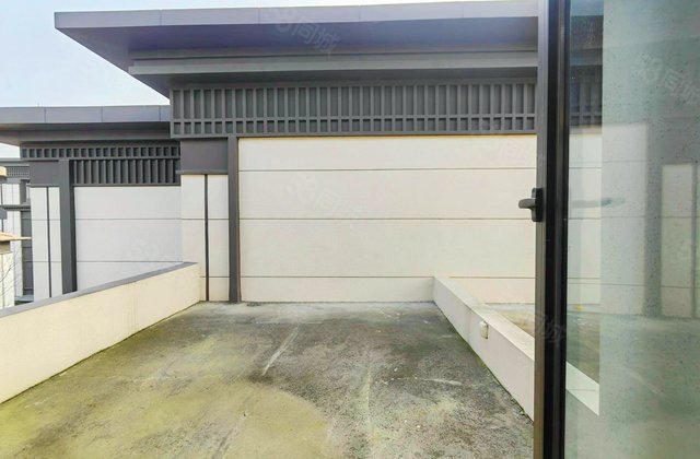 协信天奉合府3室3厅192㎡191万二手房图片