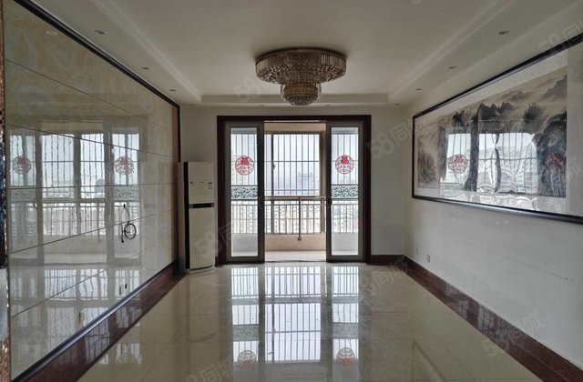 市医院，高档小区边户，四室双卫，送车储