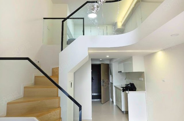 龙湖焕城星云(商住楼)1室1厅34㎡21.8万二手房图片