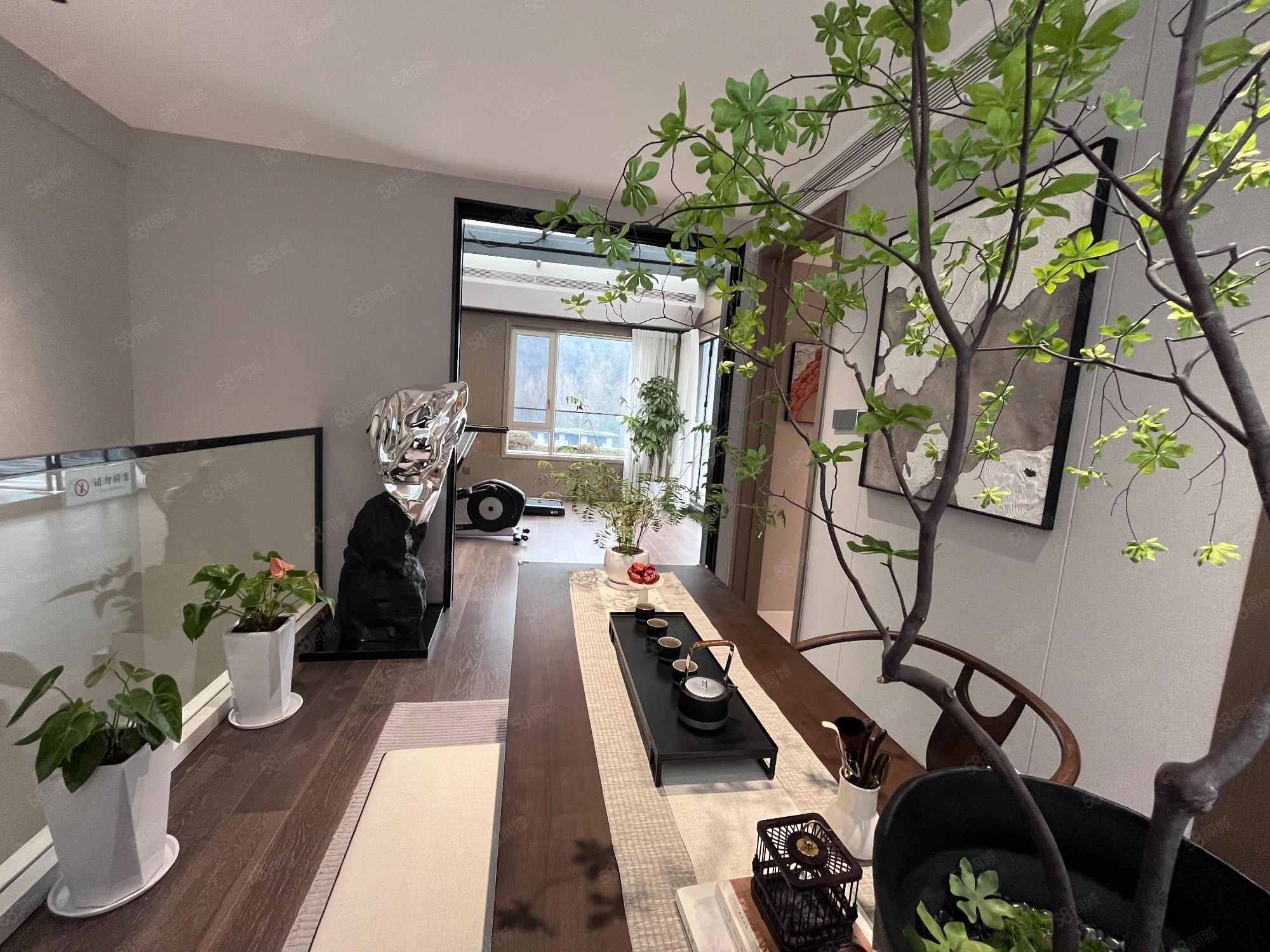 汉成世家5室3厅5卫178㎡南北125万