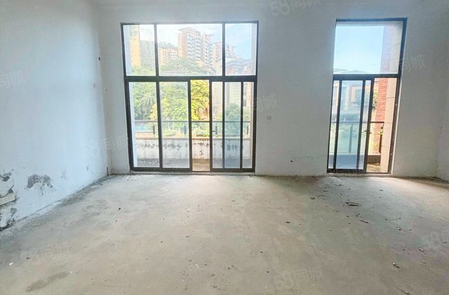 星河丹堤(别墅)6室2厅445㎡1300万二手房图片