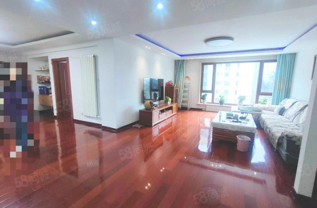 富苑华城4室2厅197.57㎡147万二手房图片